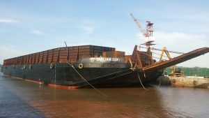 Barges6