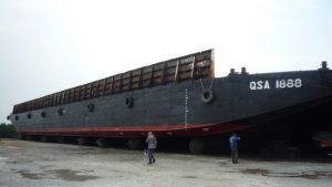 Barges8